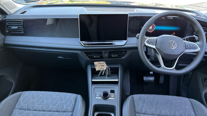 Volkswagen Tiguan 1.5 eTSI Match 5dr DSG Petrol Estate - Image 9